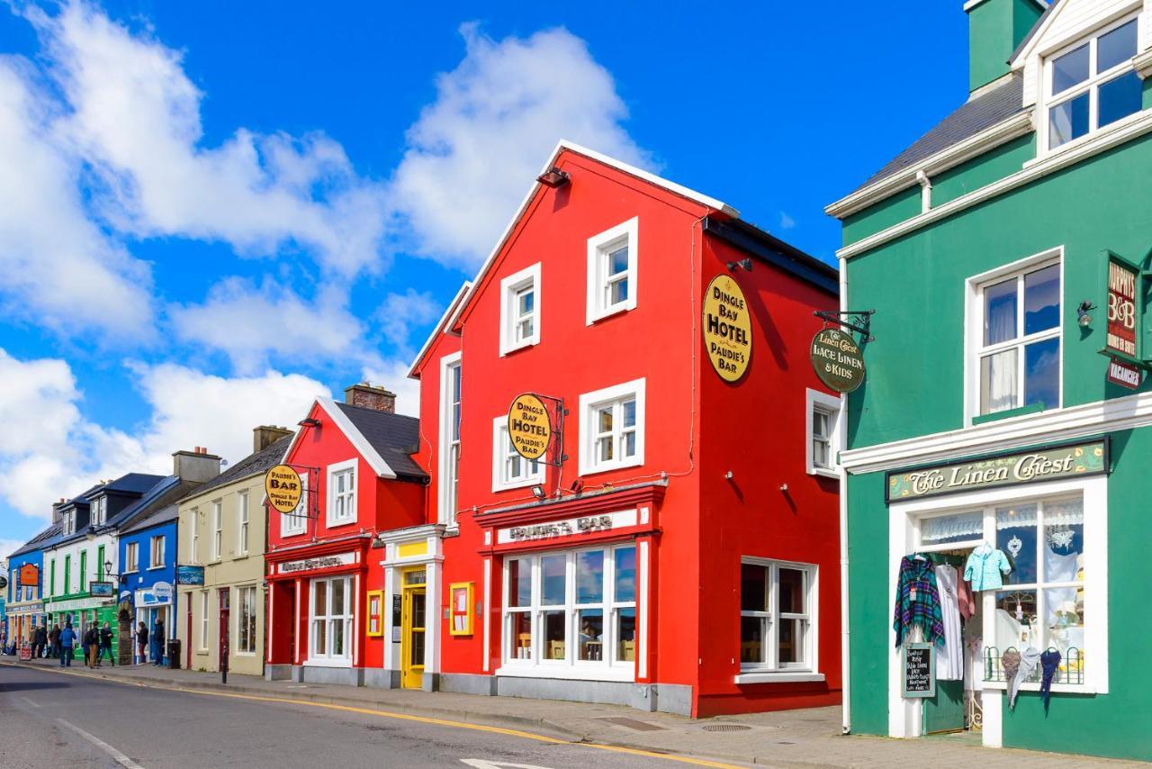 Dingle Bay Hotel Екстер'єр фото